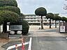 周辺：北九州市立引野中学校（736m）