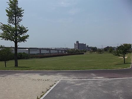 志井公園(395m)