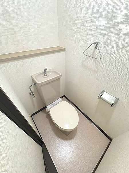 トイレを拡大表示