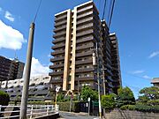 閑静な住宅街にある落ち着いた住環境です