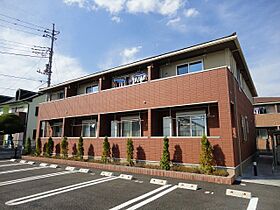 山梨県甲府市大里町1074番地3（賃貸アパート1R・1階・32.94㎡） その1