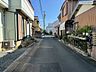 外観：前面道路含む現地写真