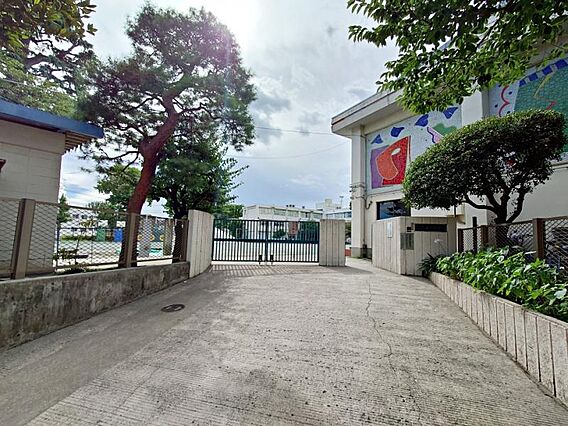 世田谷区立玉川...