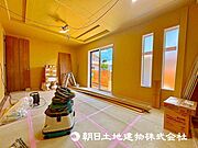 飾リ過ぎないリビングはシンプルな内装と偏り過ぎないデザインで統一しております。