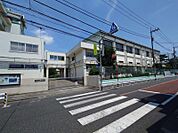 世田谷区立緑丘中学校まで約1800ｍ