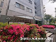 綺麗に管理されたエントランス廻り。管理人日勤で安心です！
