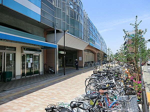 周辺を拡大表示