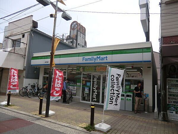 画像17:ファミリーマート新今里店 254m