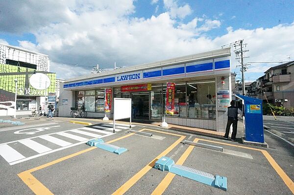 画像23:ローソン住道矢田五丁目店 711m