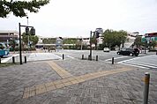 イオンタウン千種店 105m