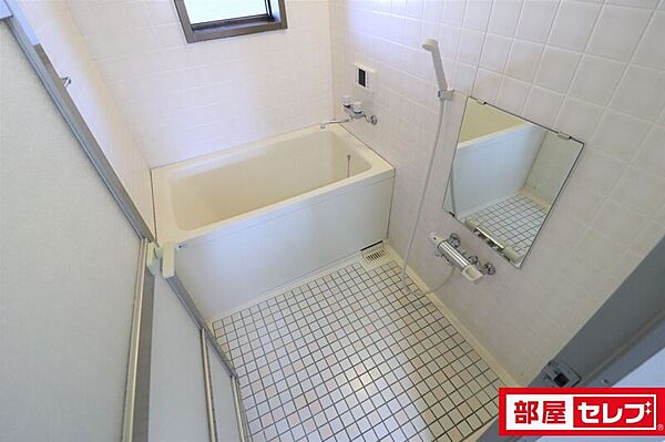 シャトレ御棚 ｜愛知県名古屋市千種区御棚町3丁目(賃貸マンション3LDK・4階・97.82㎡)の写真 その4