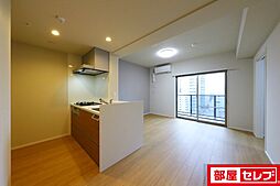 Flair丸の内(フレア丸の内) 11階1LDKのリビング/ダイニング