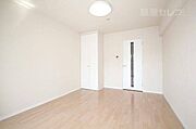 ＊707号室参照
