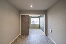 k1 apartments 1階1LDKのリビング/ダイニング