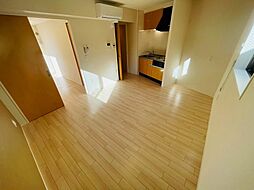 DIMORA北千住 4階1LDKのリビング/ダイニング