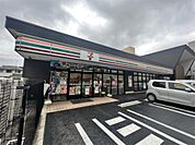 セブンイレブン 竹ノ塚店（378m）