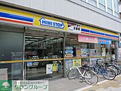 ミニストップ入谷2丁目店 40m