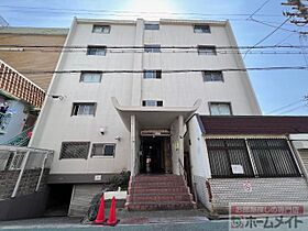 シャトーシラキ  ｜ 大阪府大阪市西成区潮路１丁目（賃貸マンション1DK・5階・31.51㎡） その1