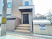 外観写真（昼）