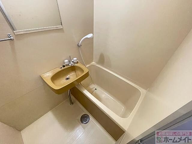 浴室