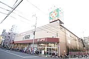 ライフ大国町店まで399ｍ