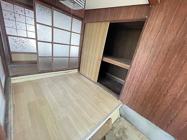 室内