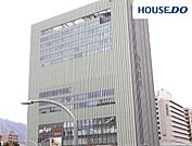 ミント神戸 950m。地下1階には、KOHYO三宮店（営業時間7