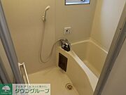 同建物別号室