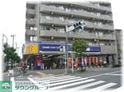 ゲオ 徒歩7分。レンタルビデオ 550m