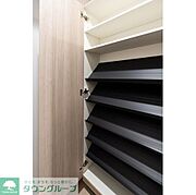 シューズボックス