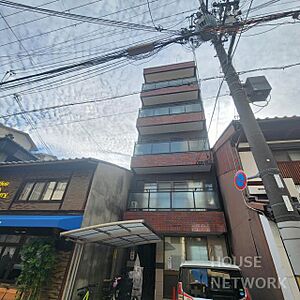 外観：建物外観