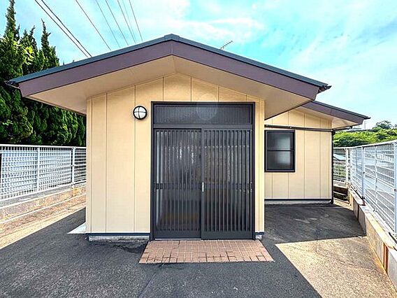 駐車場敷地の1...