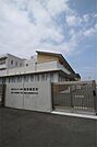 飯塚市立小中一貫校飯塚鎮西校（887m）