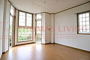 角部屋なので明るいお部屋
