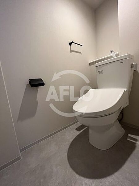 画像8:ブリリアントコートクラージュ　トイレ