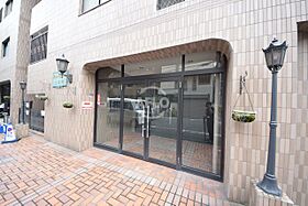 グランカサデ上本町  ｜ 大阪府大阪市天王寺区上本町8丁目（賃貸マンション3LDK・7階・141.11㎡） その3