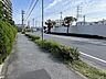 外観：大手小学校から徒歩約15分、港南中学校からは徒歩約28分です。駐車場は月6、000円で使用可能です。