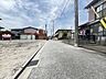 外観：●幅員約4m前面道路●車1台が余裕を持って通れる道幅。車のスピードが出にくいため安全性が高いです