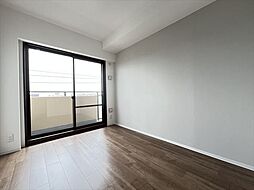 ライオンズマンション港西:洋室
