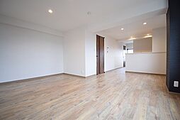 リバークレストII 417 4階1SLDKのリビング/ダイニング