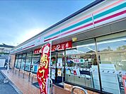 セブンイレブン大村須田ノ木町店 徒歩4分。 260m
