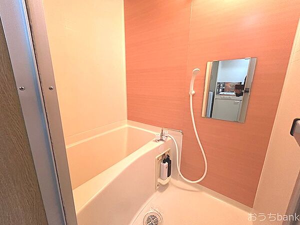 画像6:ゆったりできる浴室。
