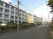 岐阜市立陽南中学校（318m）