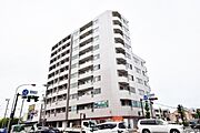 ★駅から徒歩8分・日当たり良好★