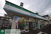 ファミリーマート深見西一丁目店 徒歩4分。コンビニ 290m