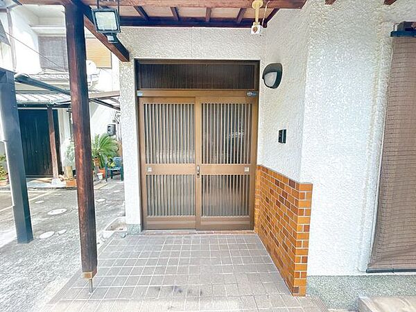 玄関