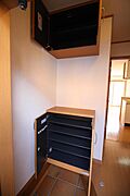 沢山収納できるシューズＢＯＸのある玄関。