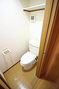 上部に棚もついています。