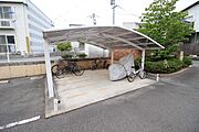 屋根付き駐輪場