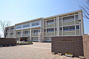 中央中学校